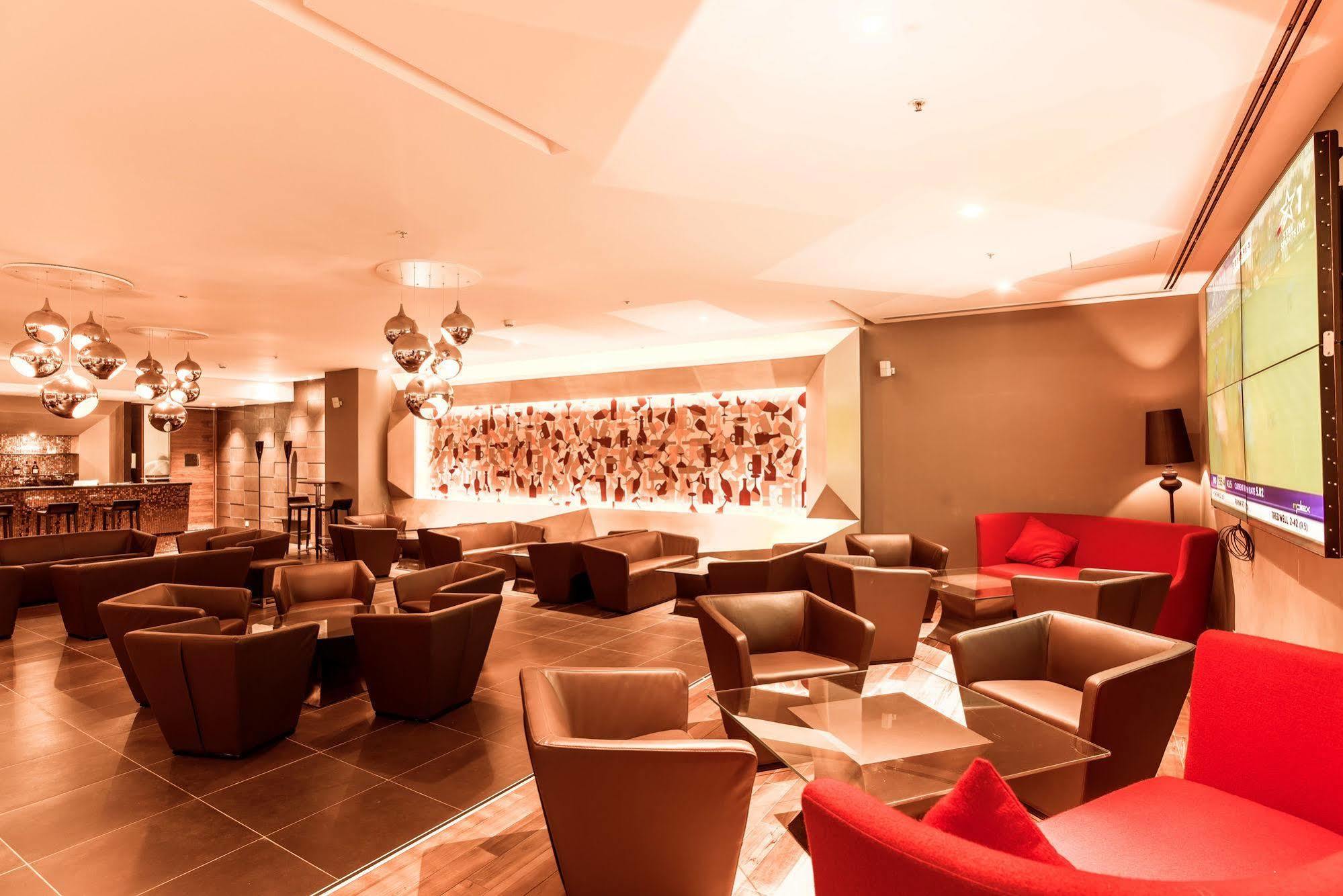 Howard Johnson By Wyndham, Hebbal, Bengaluru Ngoại thất bức ảnh