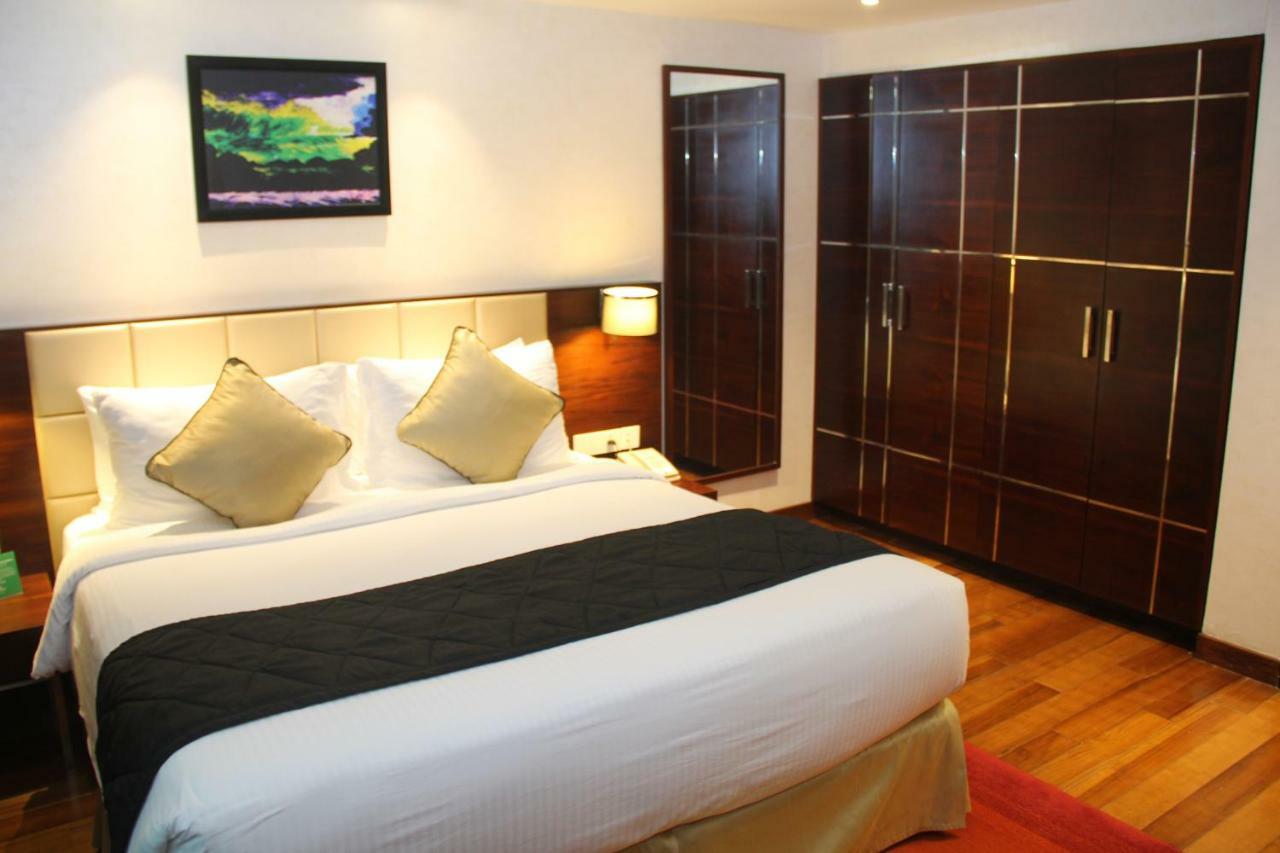 Howard Johnson By Wyndham, Hebbal, Bengaluru Ngoại thất bức ảnh